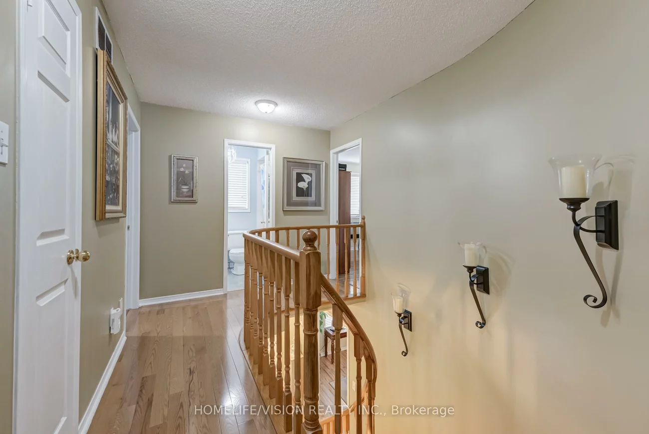 55, ETHERINGTON, West Bayfield, Barrie