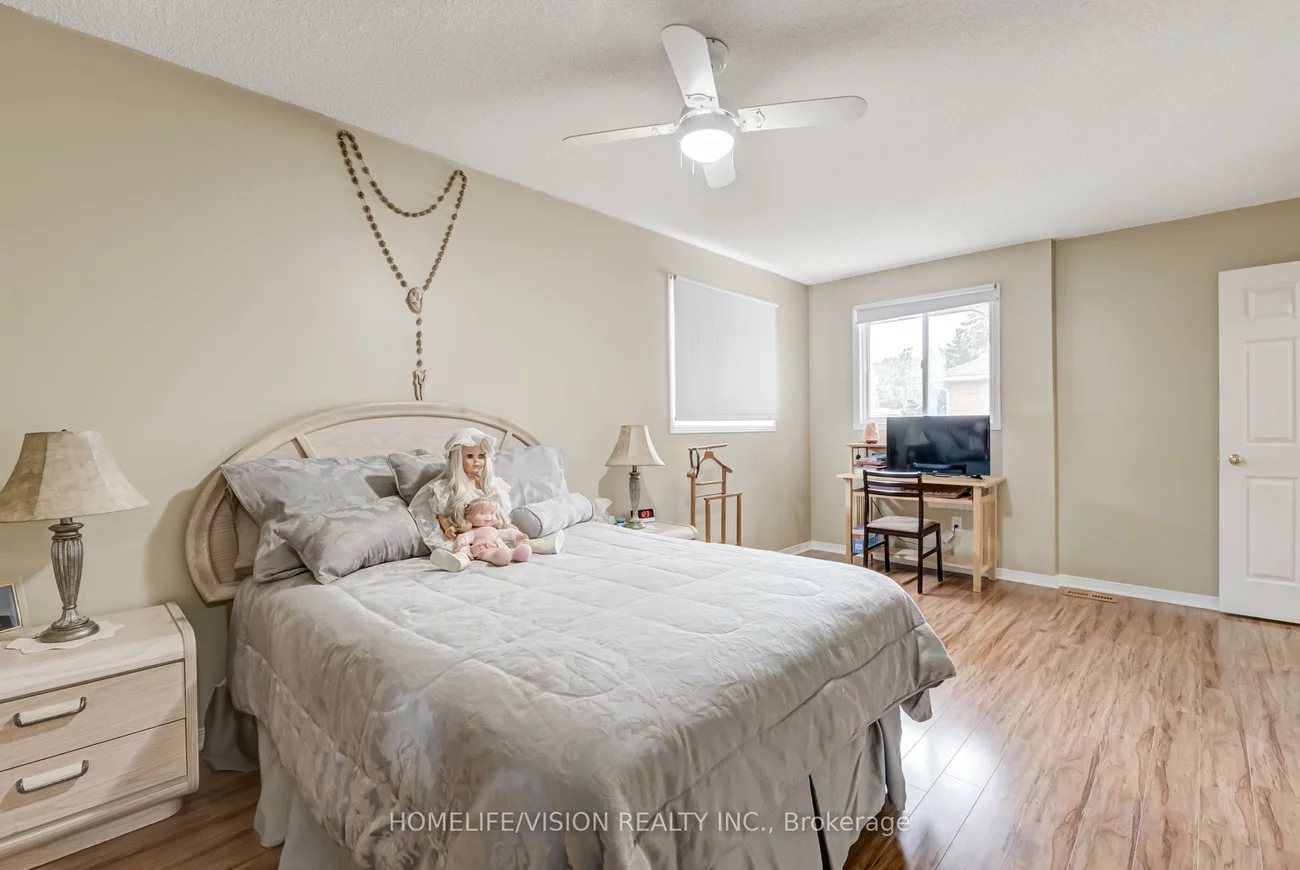 55, ETHERINGTON, West Bayfield, Barrie