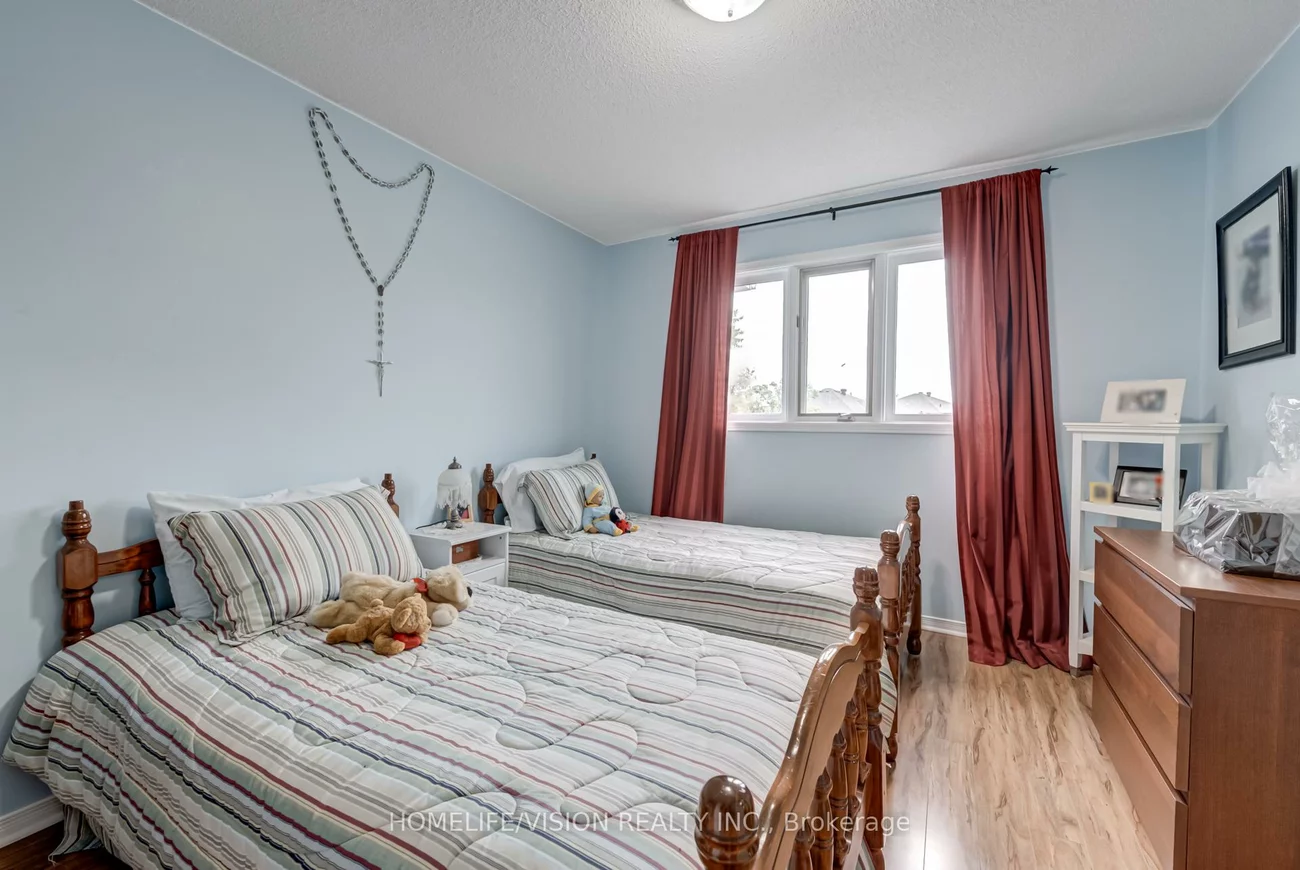 55, ETHERINGTON, West Bayfield, Barrie