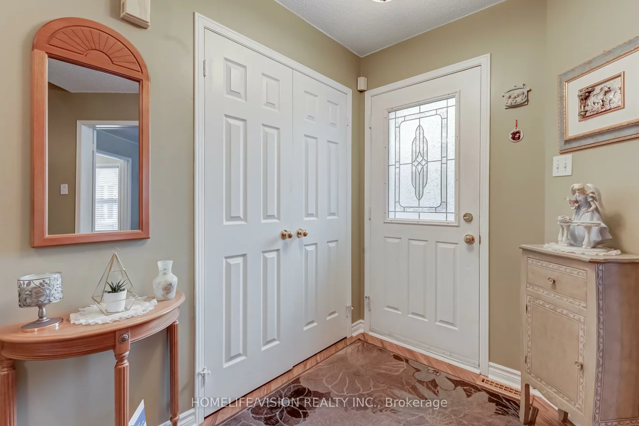 55, ETHERINGTON, West Bayfield, Barrie