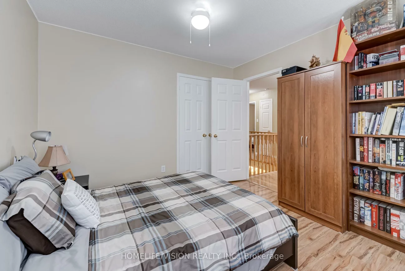 55, ETHERINGTON, West Bayfield, Barrie