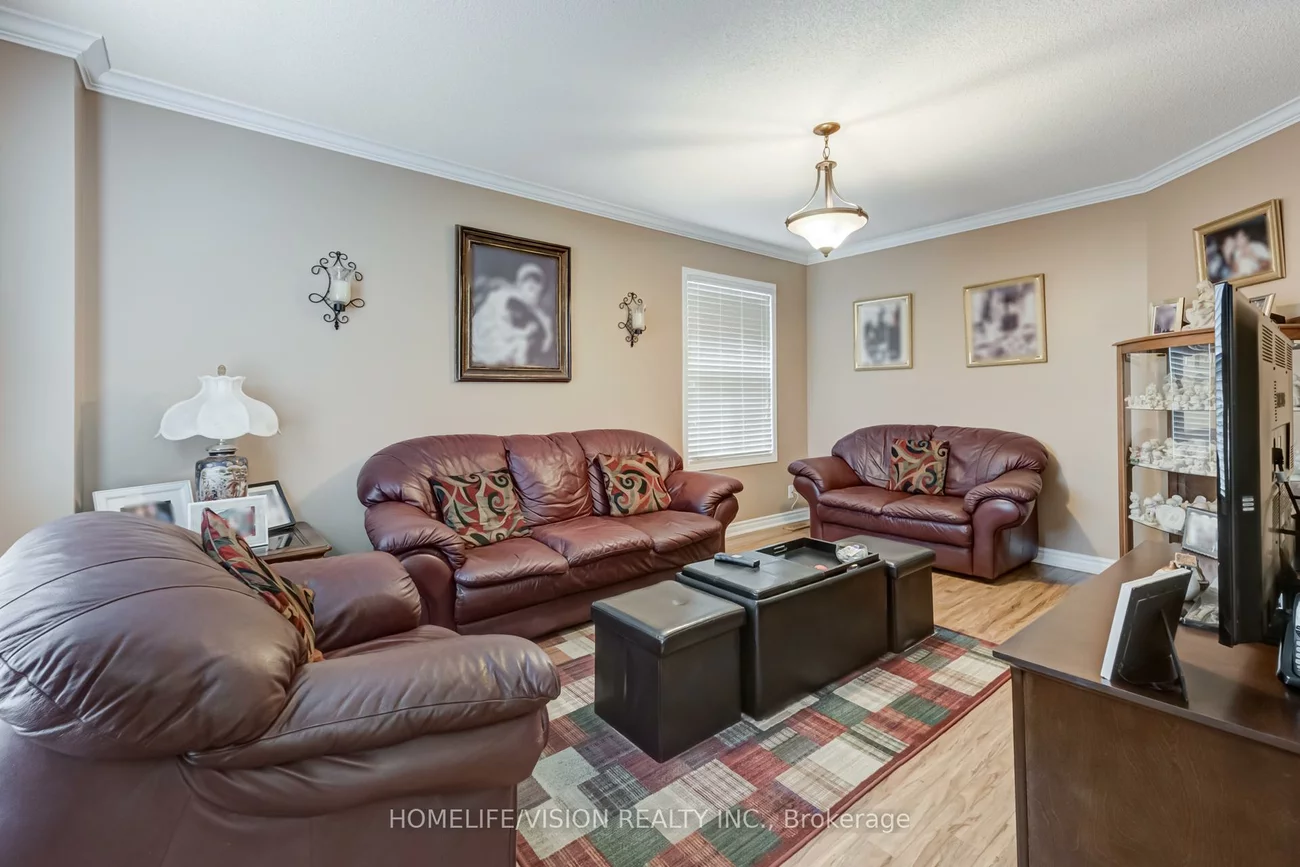 55, ETHERINGTON, West Bayfield, Barrie