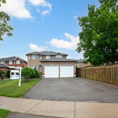 55, ETHERINGTON, West Bayfield, Barrie