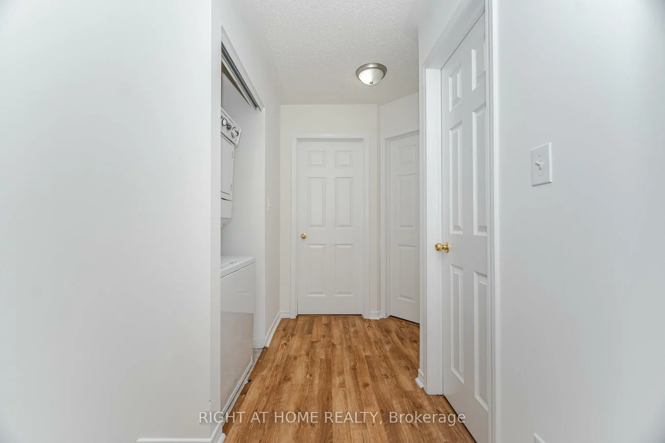 23, Peartree, Allandale Heights, Barrie