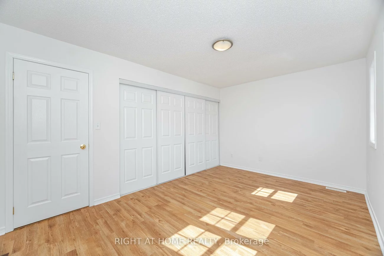 23, Peartree, Allandale Heights, Barrie