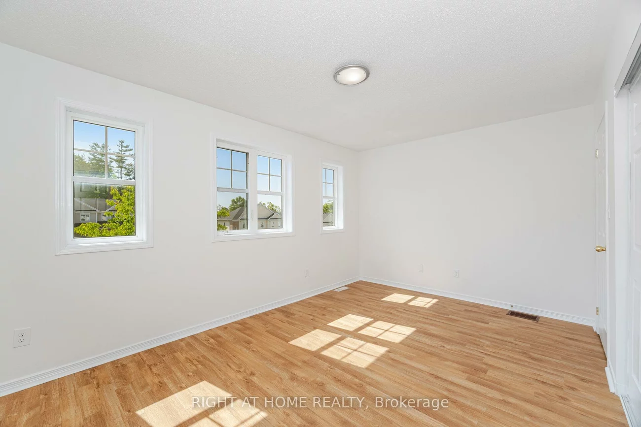 23, Peartree, Allandale Heights, Barrie