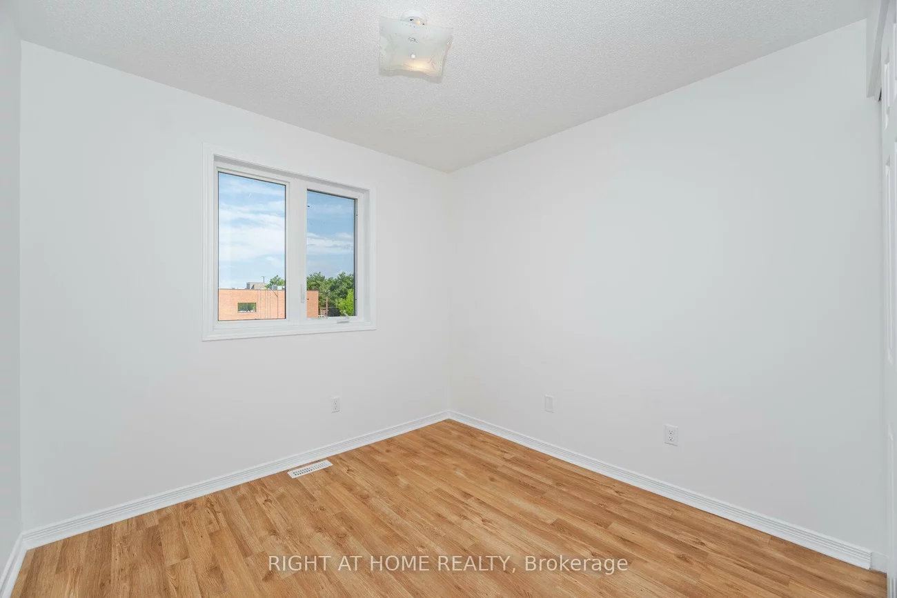 23, Peartree, Allandale Heights, Barrie