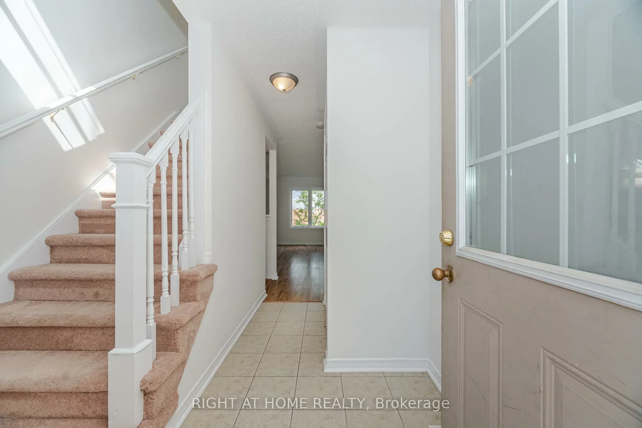 23, Peartree, Allandale Heights, Barrie