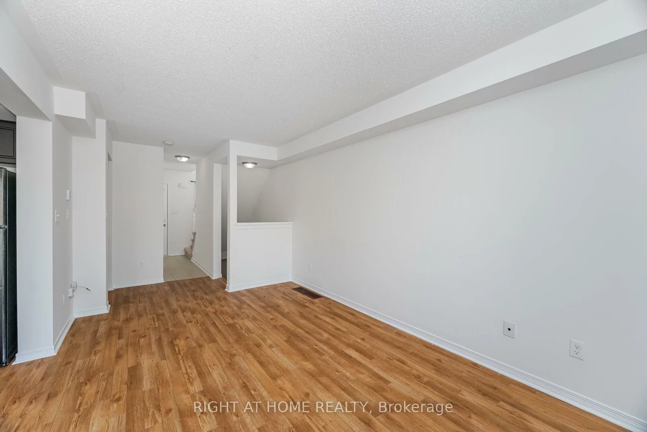 23, Peartree, Allandale Heights, Barrie