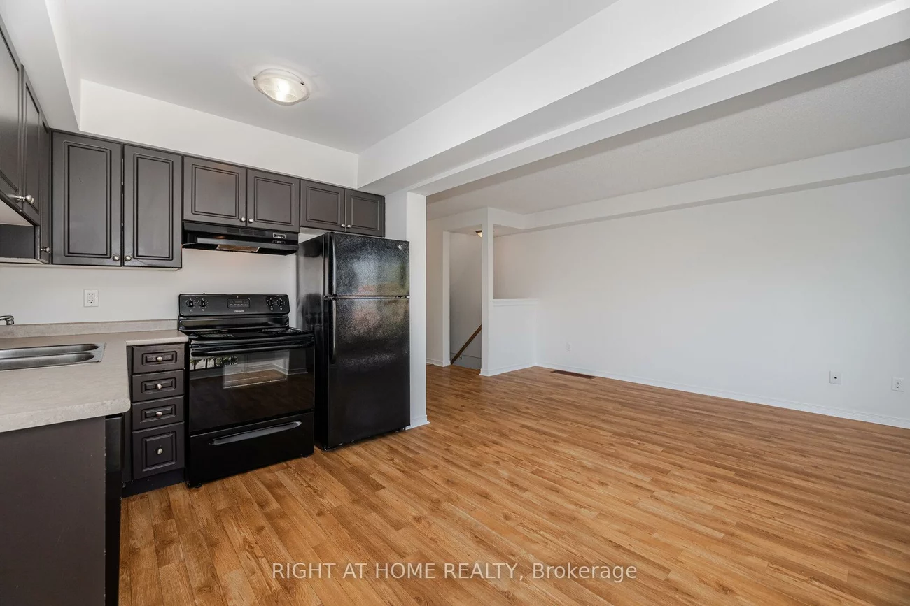 23, Peartree, Allandale Heights, Barrie