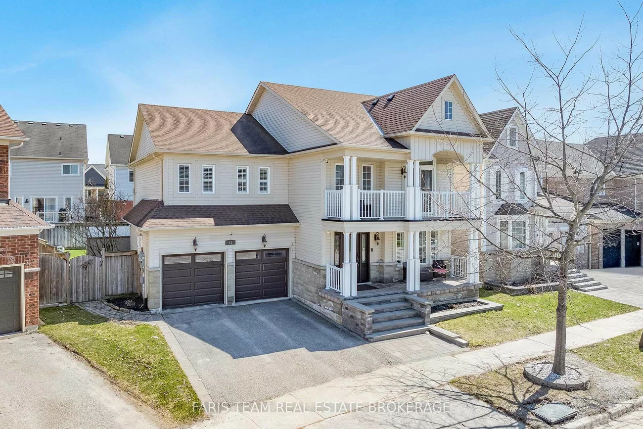 43, Maple Crown, Innis-Shore, Barrie