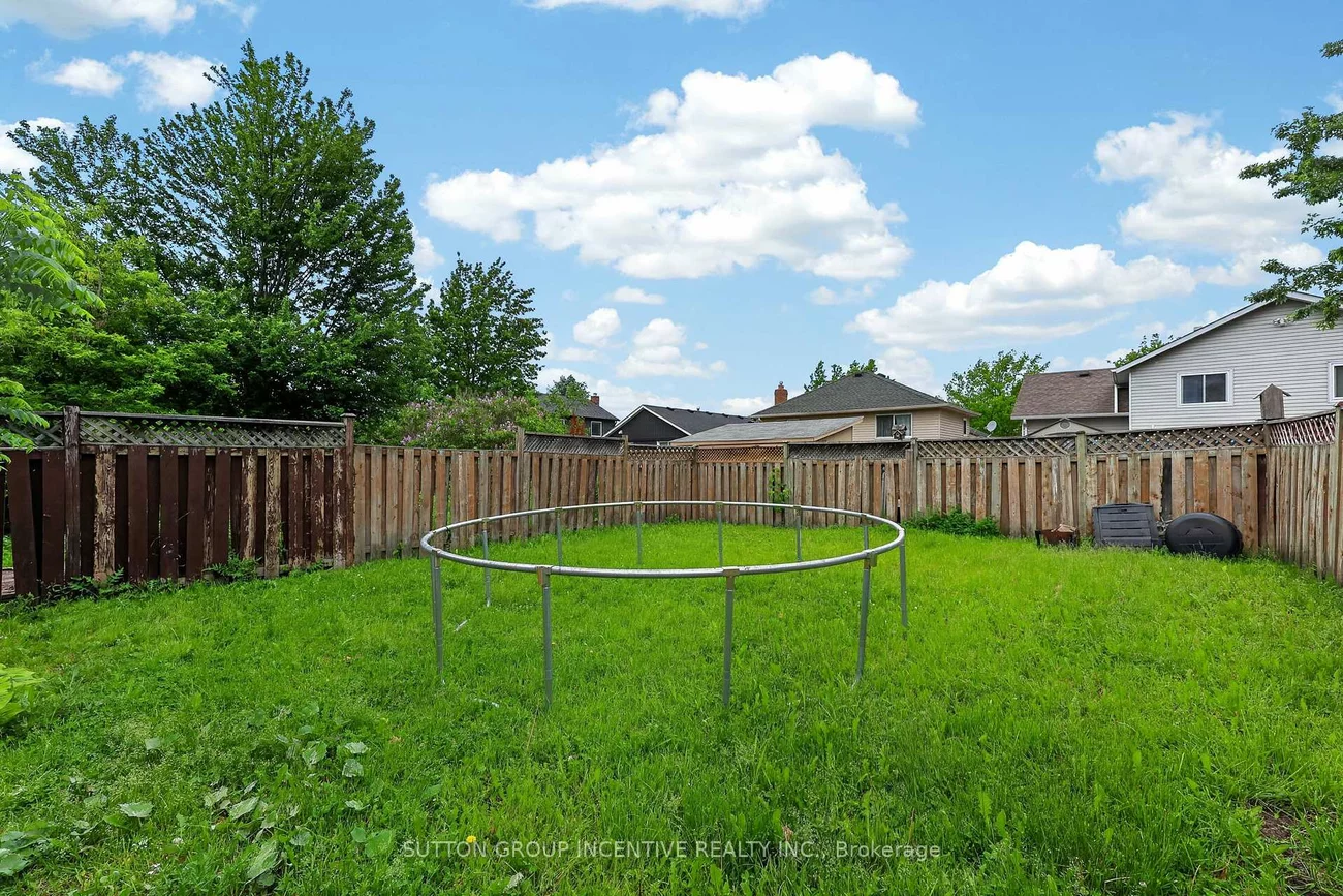 8, Patton, Painswick North, Barrie