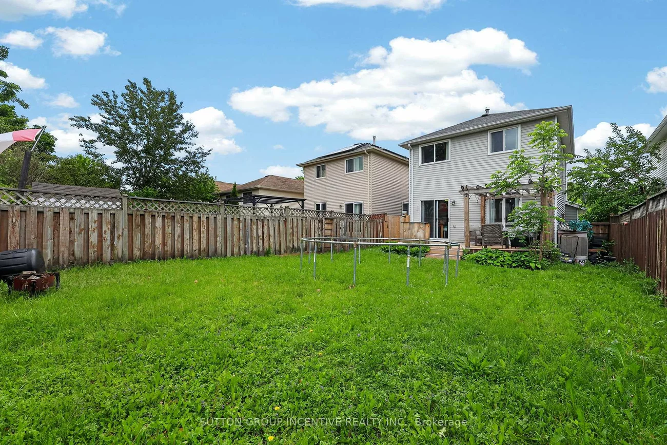 8, Patton, Painswick North, Barrie