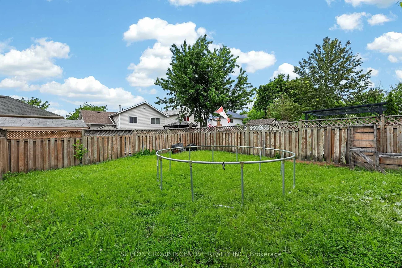 8, Patton, Painswick North, Barrie