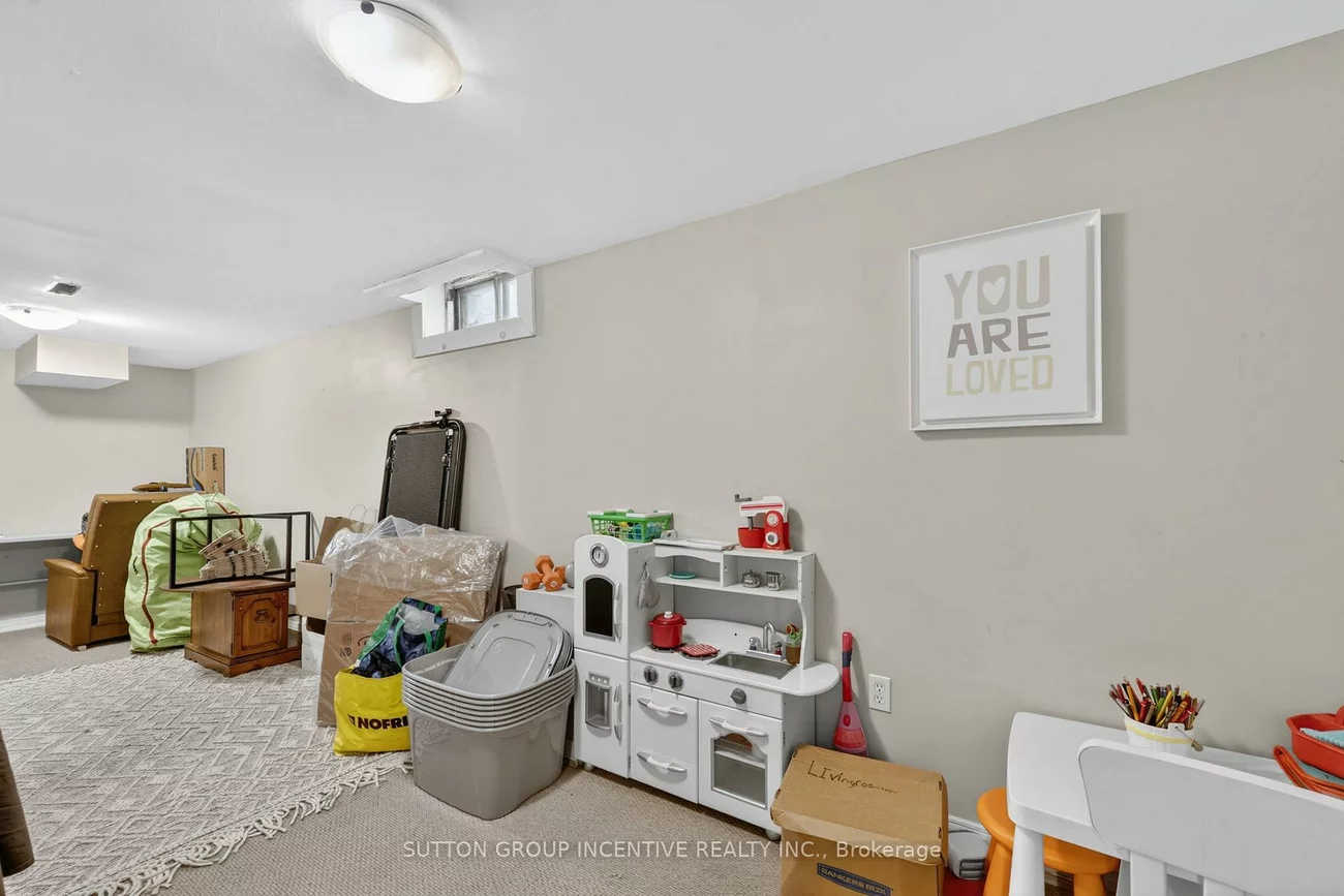 8, Patton, Painswick North, Barrie