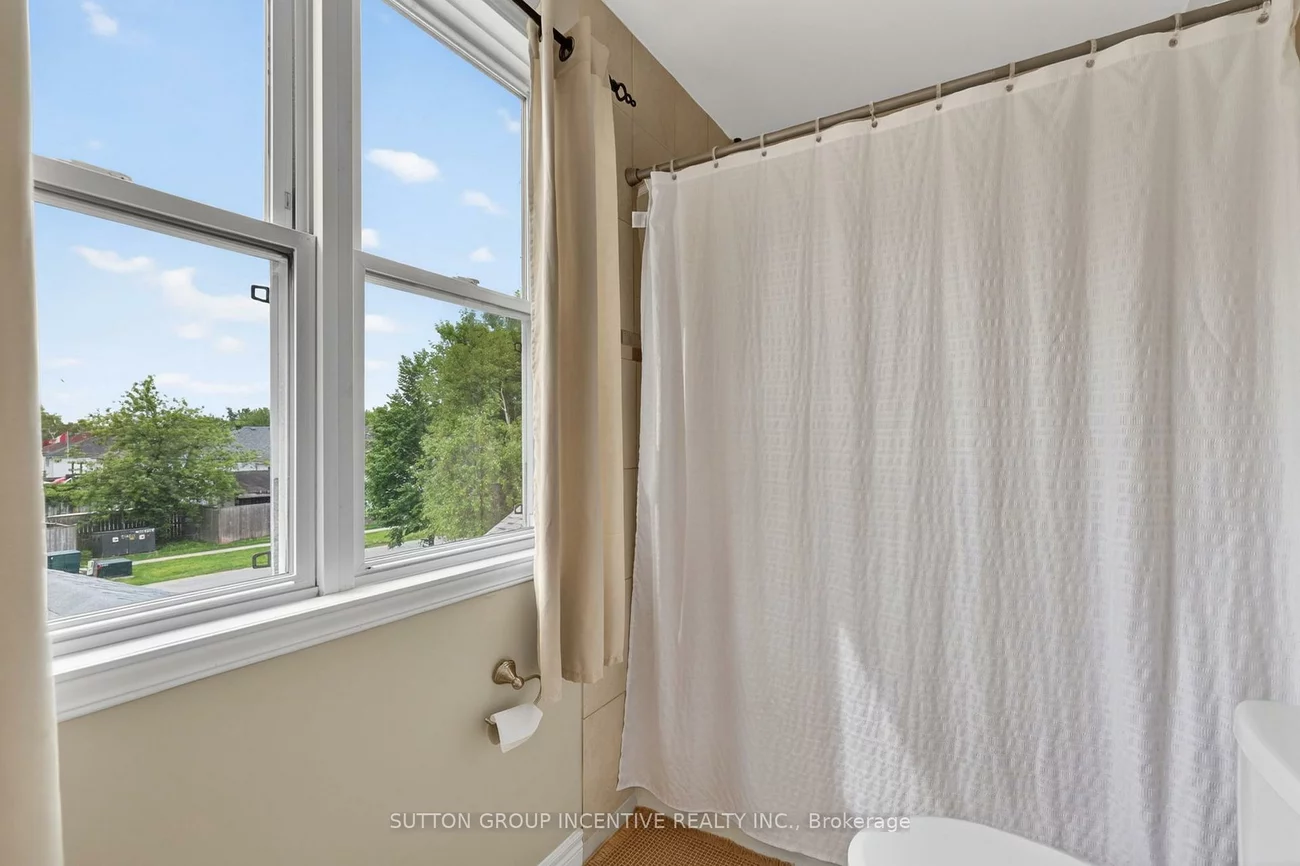 8, Patton, Painswick North, Barrie