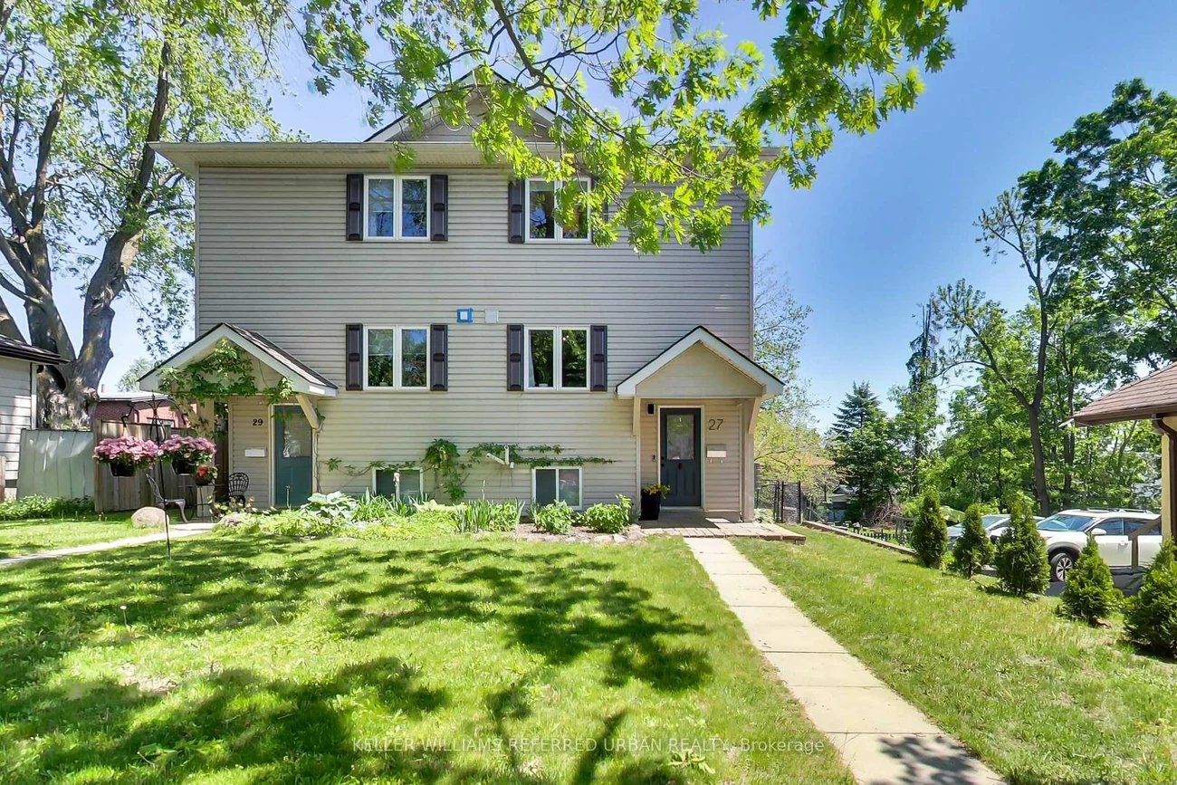 27, Lount, Wellington, Barrie