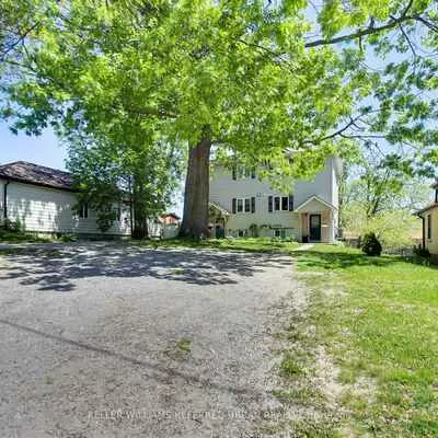 27, Lount, Wellington, Barrie