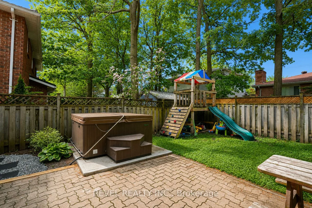 53, Oakridge, Sunnidale, Barrie