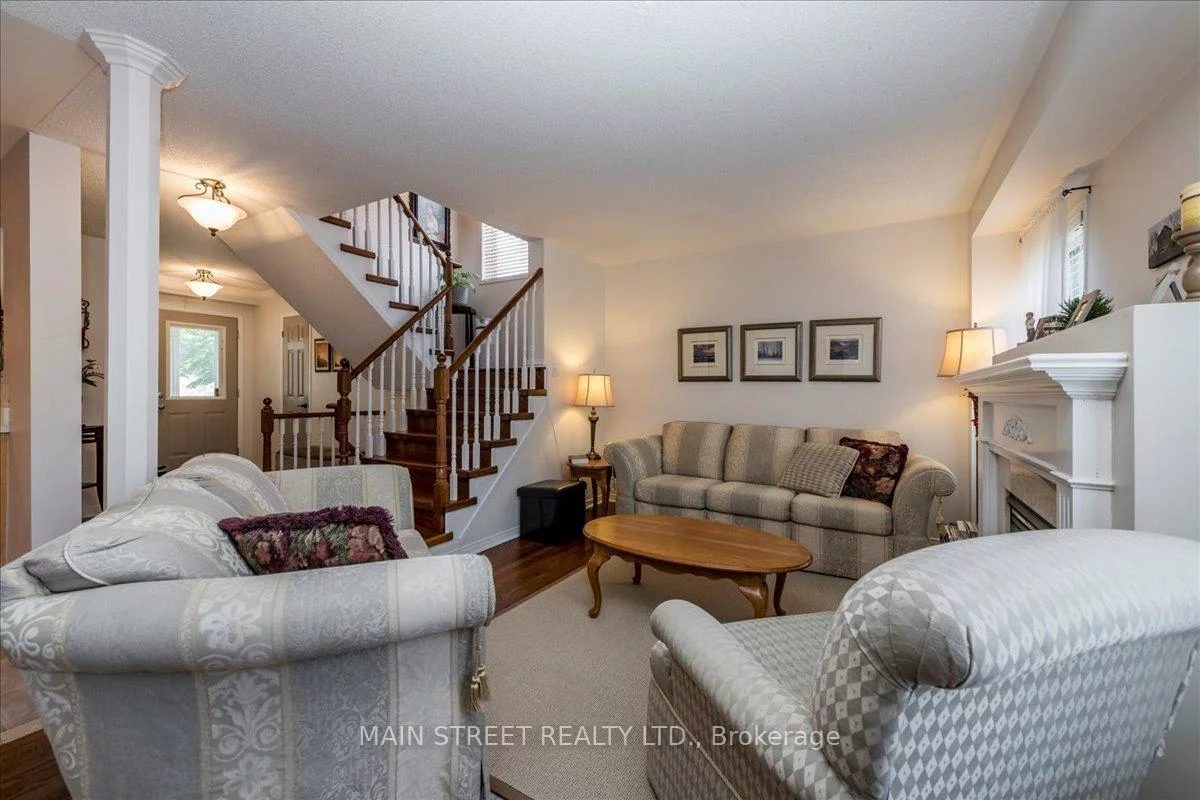 128, Tunbridge, Georgian Drive, Barrie
