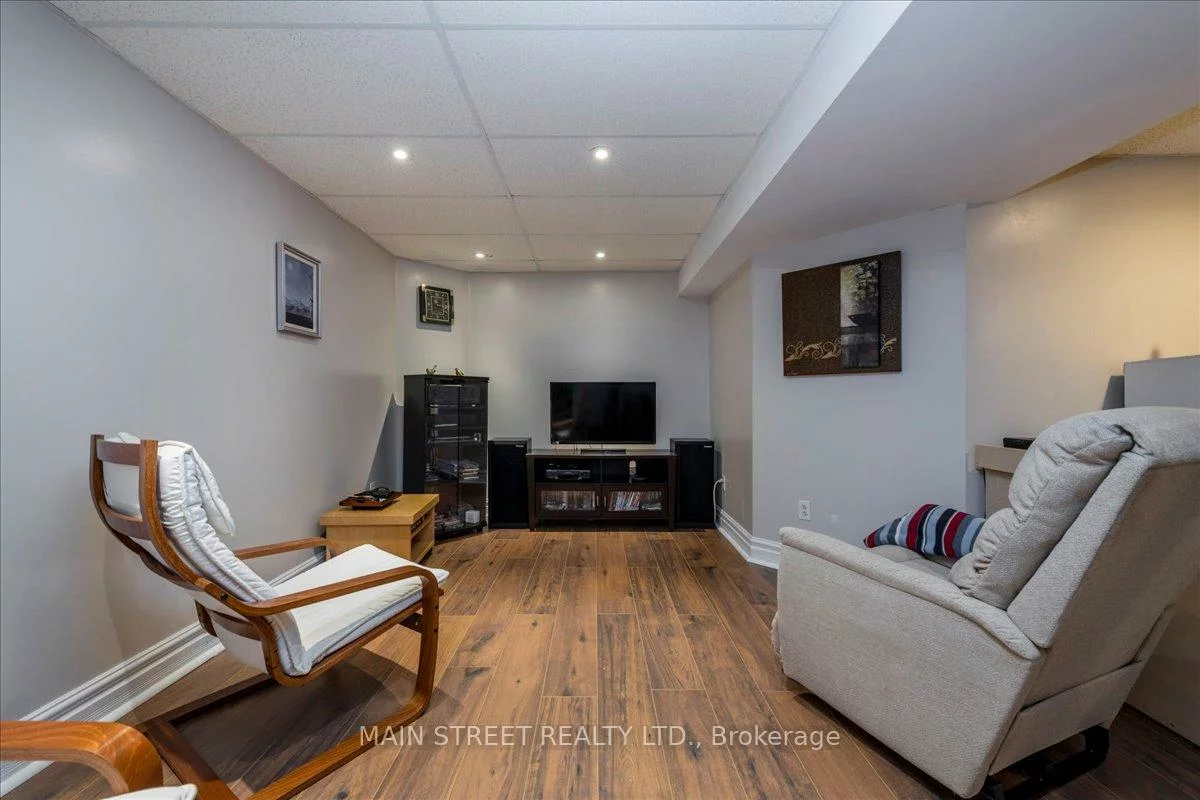 128, Tunbridge, Georgian Drive, Barrie