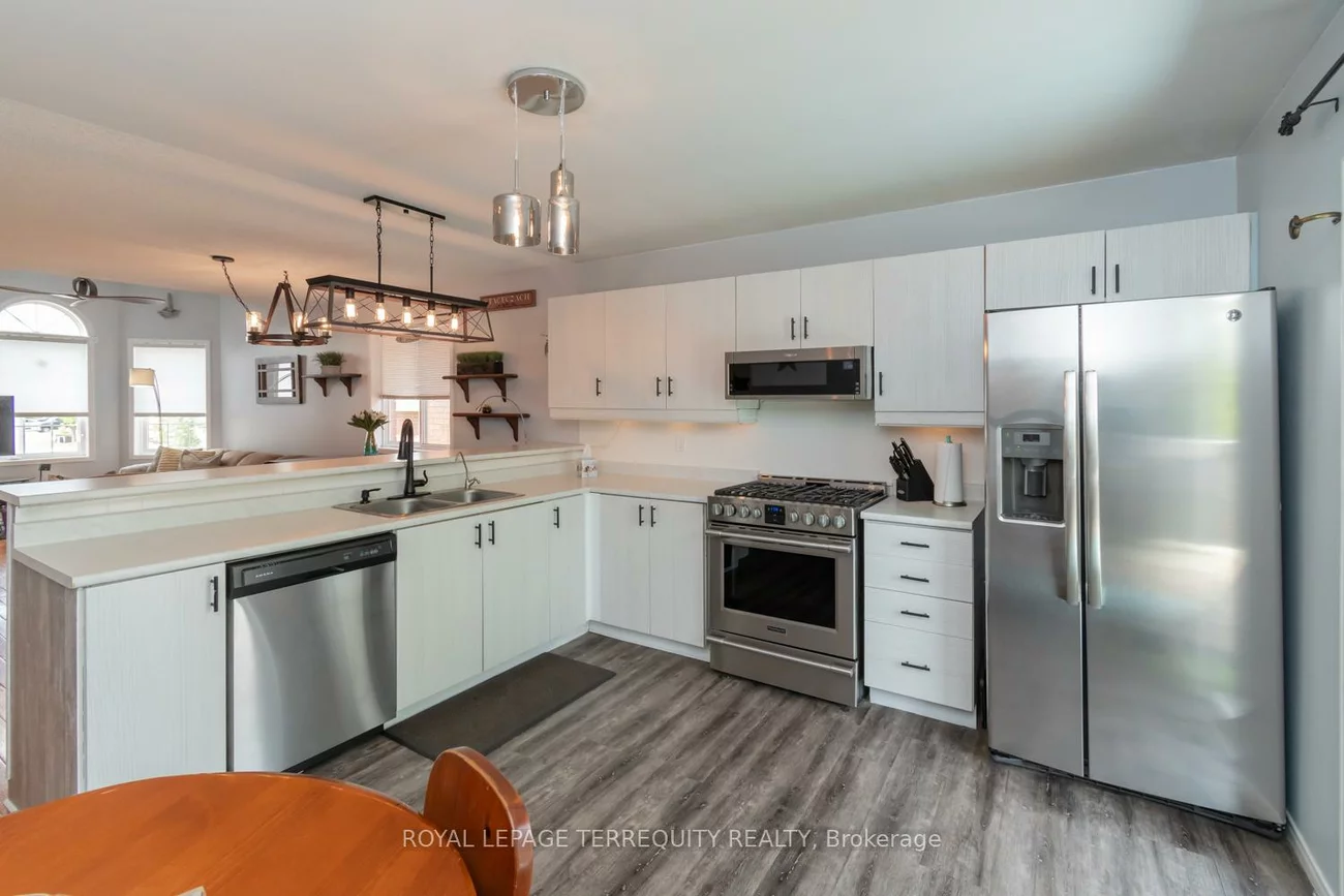 14, Hewitt, Georgian Drive, Barrie