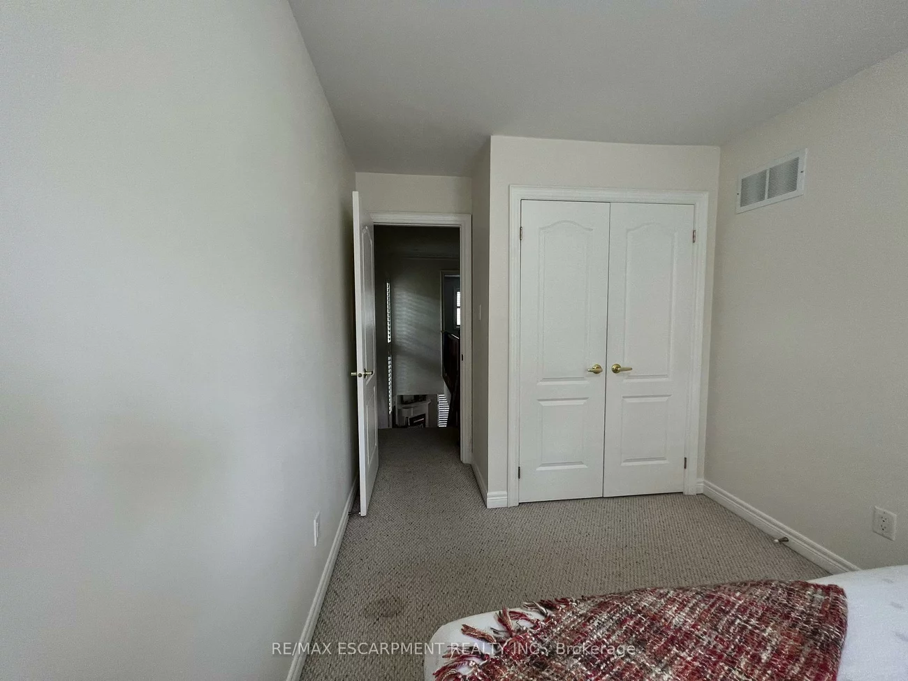 210, Owen, Wellington, Barrie