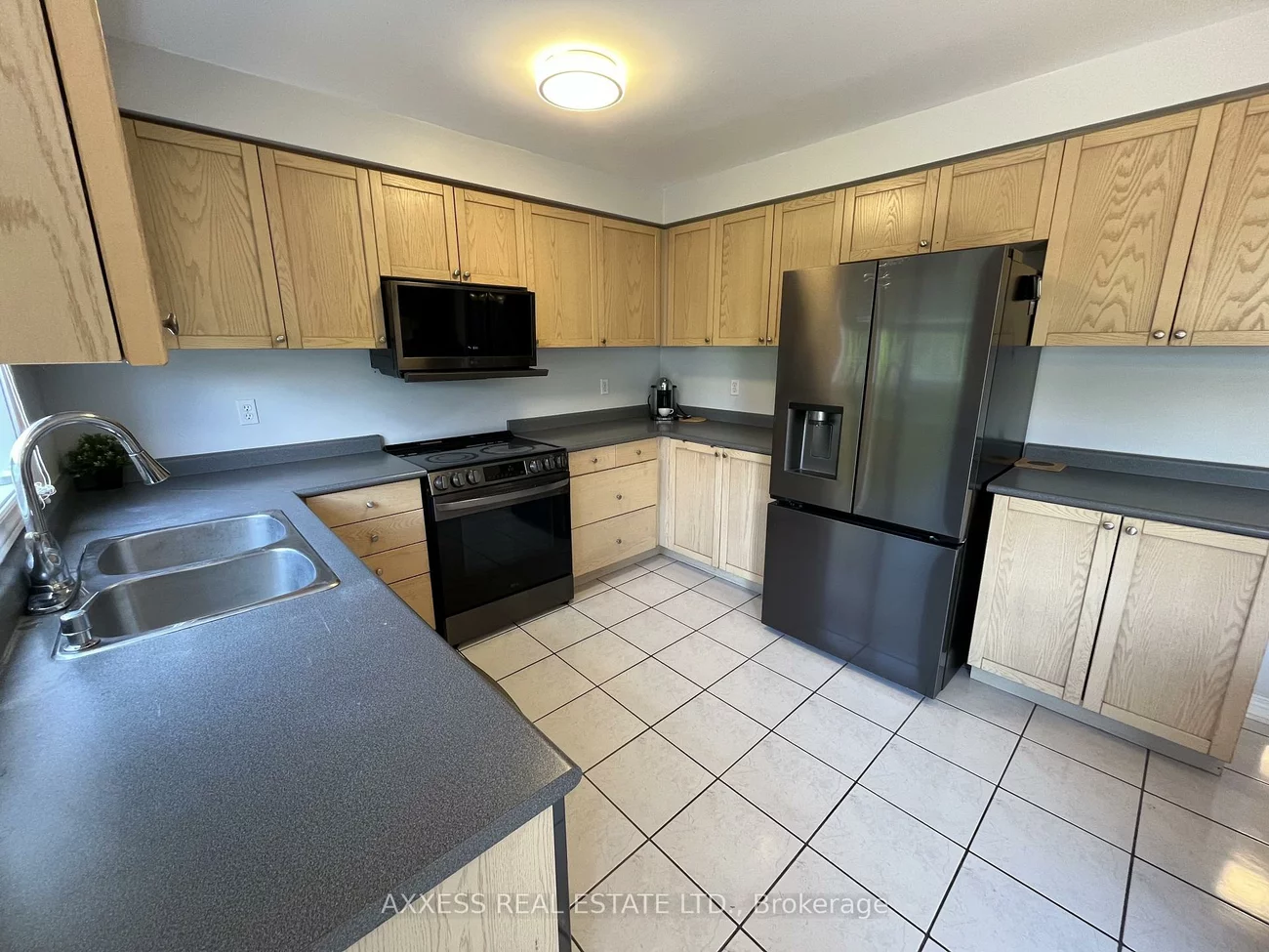 234, Esther, Painswick South, Barrie