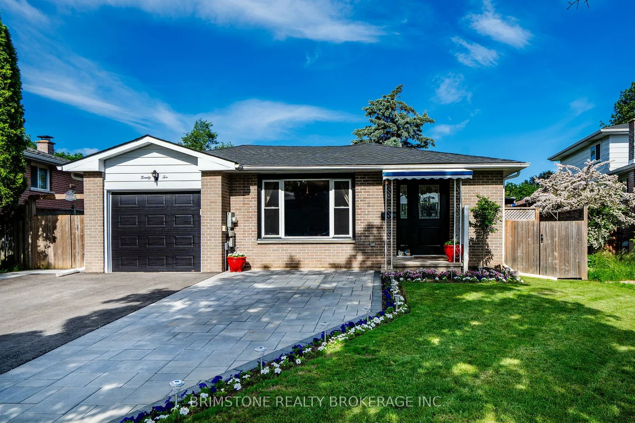 22, Lonsdale, Grove East, Barrie