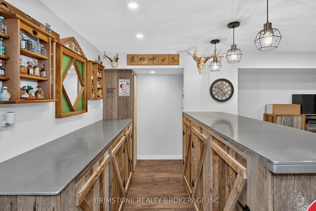 22, Lonsdale, Grove East, Barrie