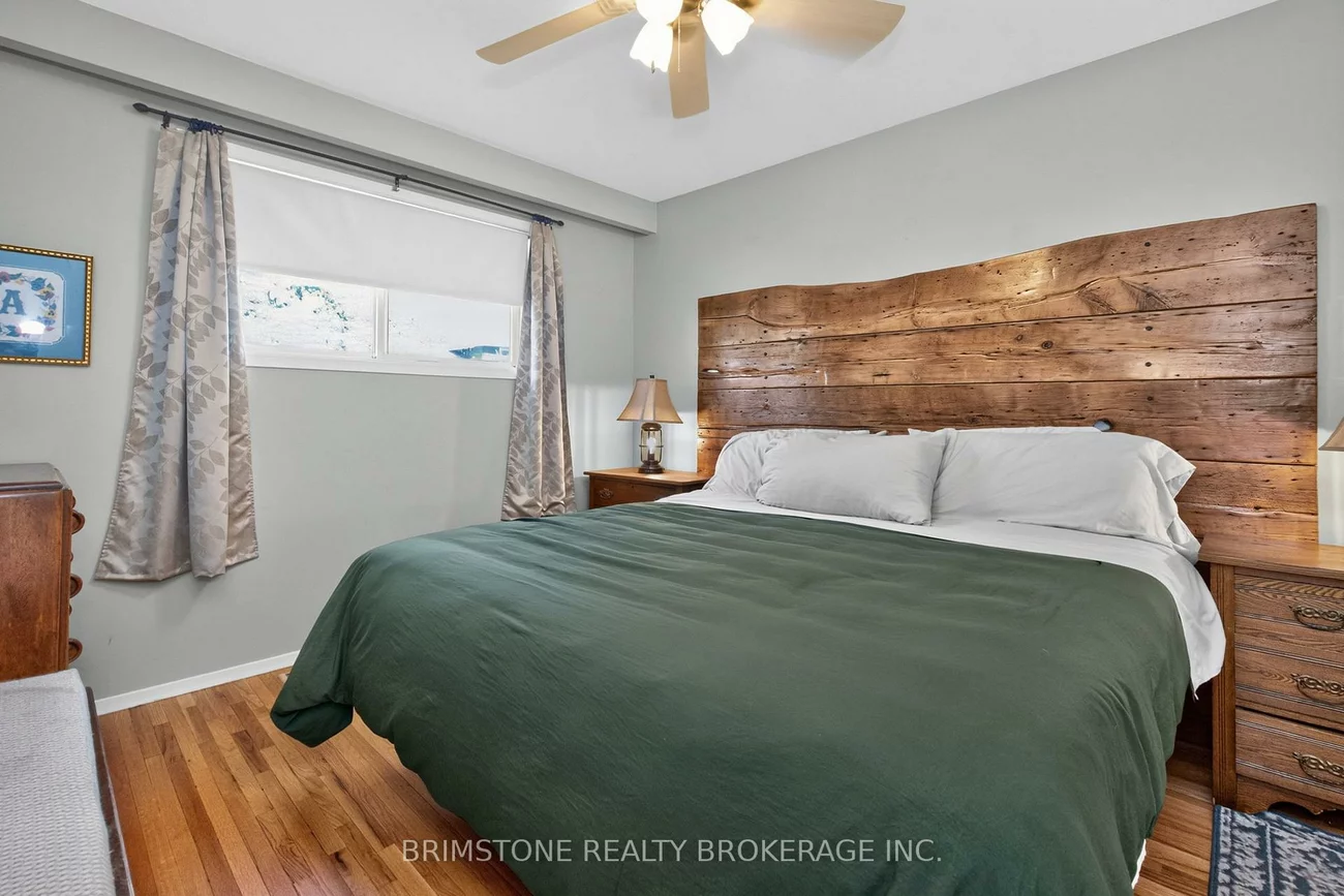 22, Lonsdale, Grove East, Barrie