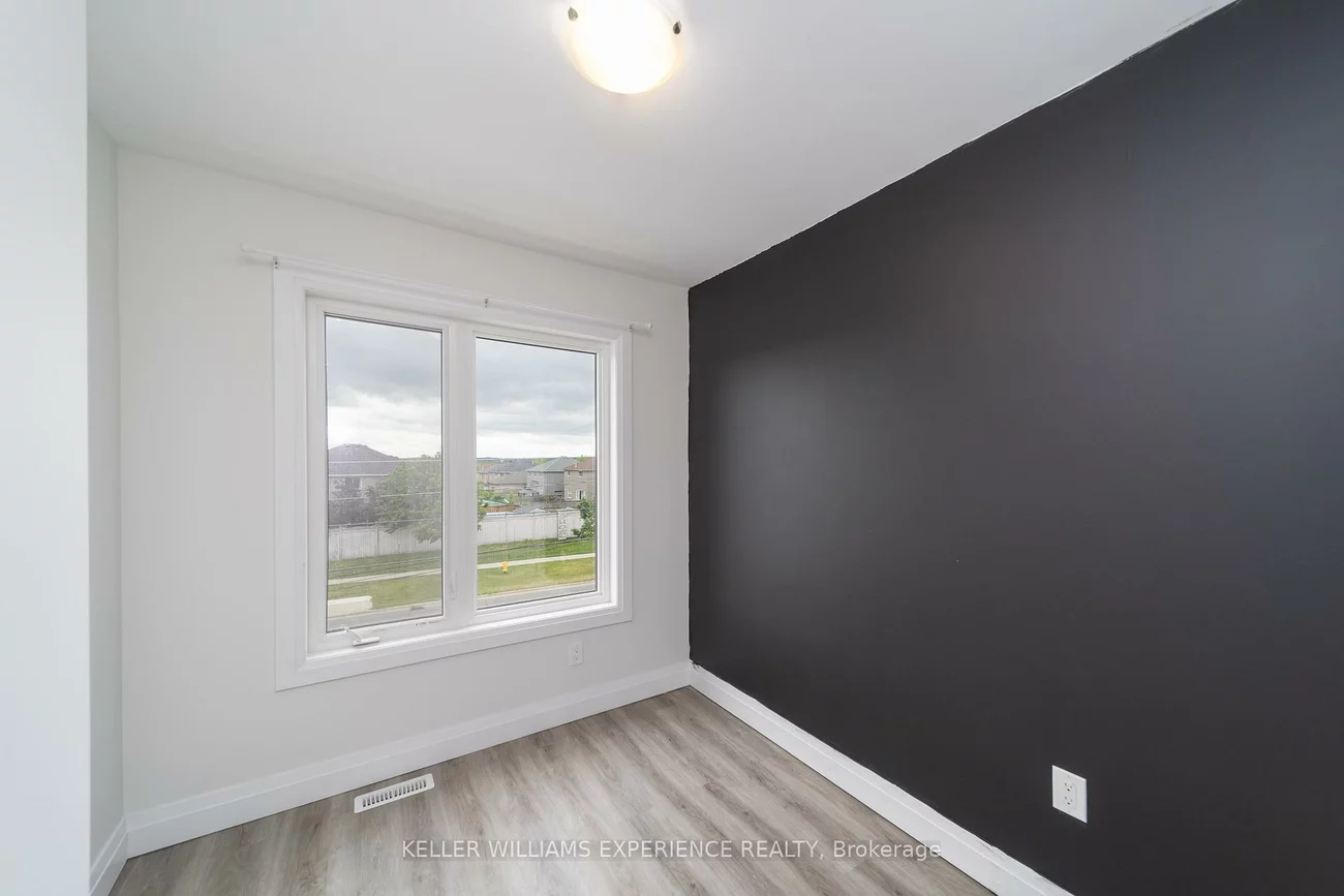 101, Fairlane, Painswick South, Barrie