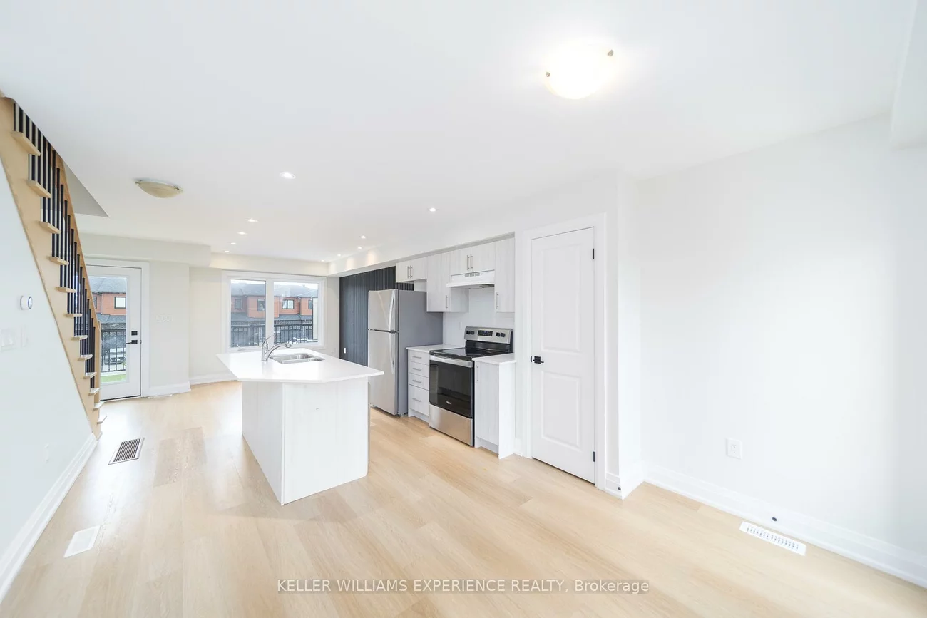 101, Fairlane, Painswick South, Barrie