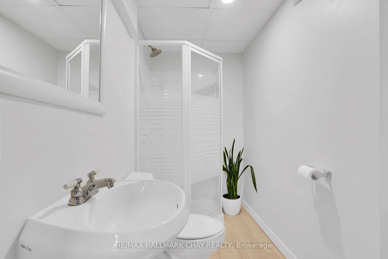 100, Copeman, Painswick North, Barrie