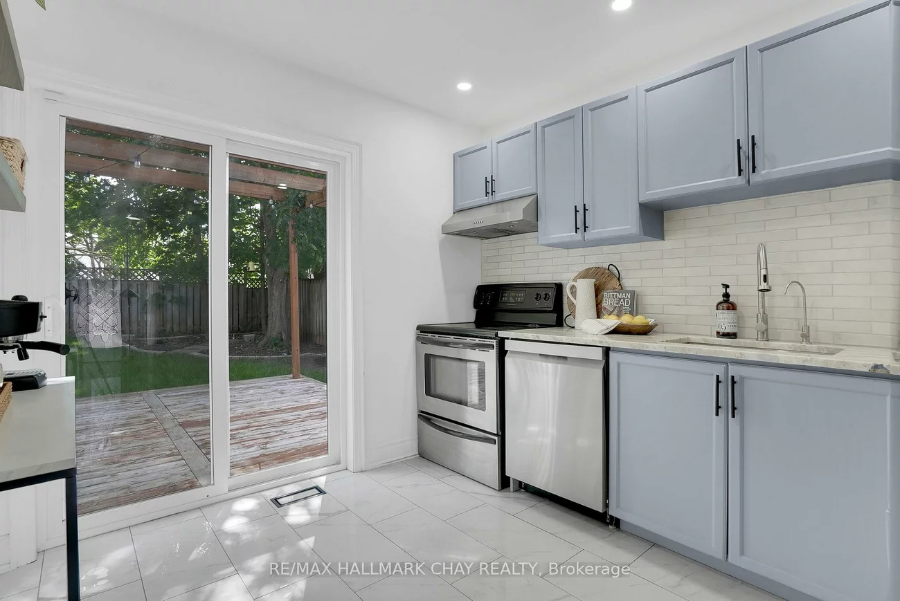 100, Copeman, Painswick North, Barrie