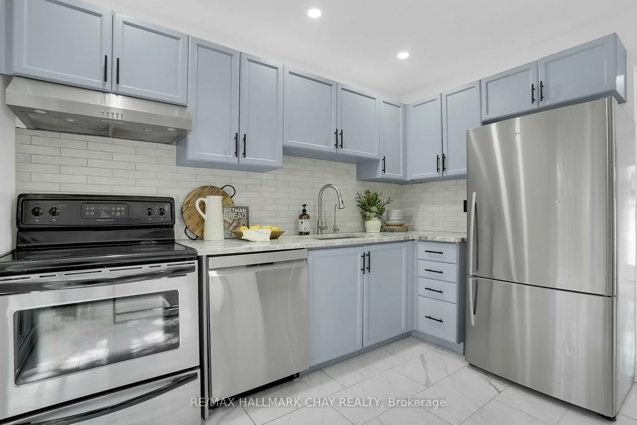 100, Copeman, Painswick North, Barrie