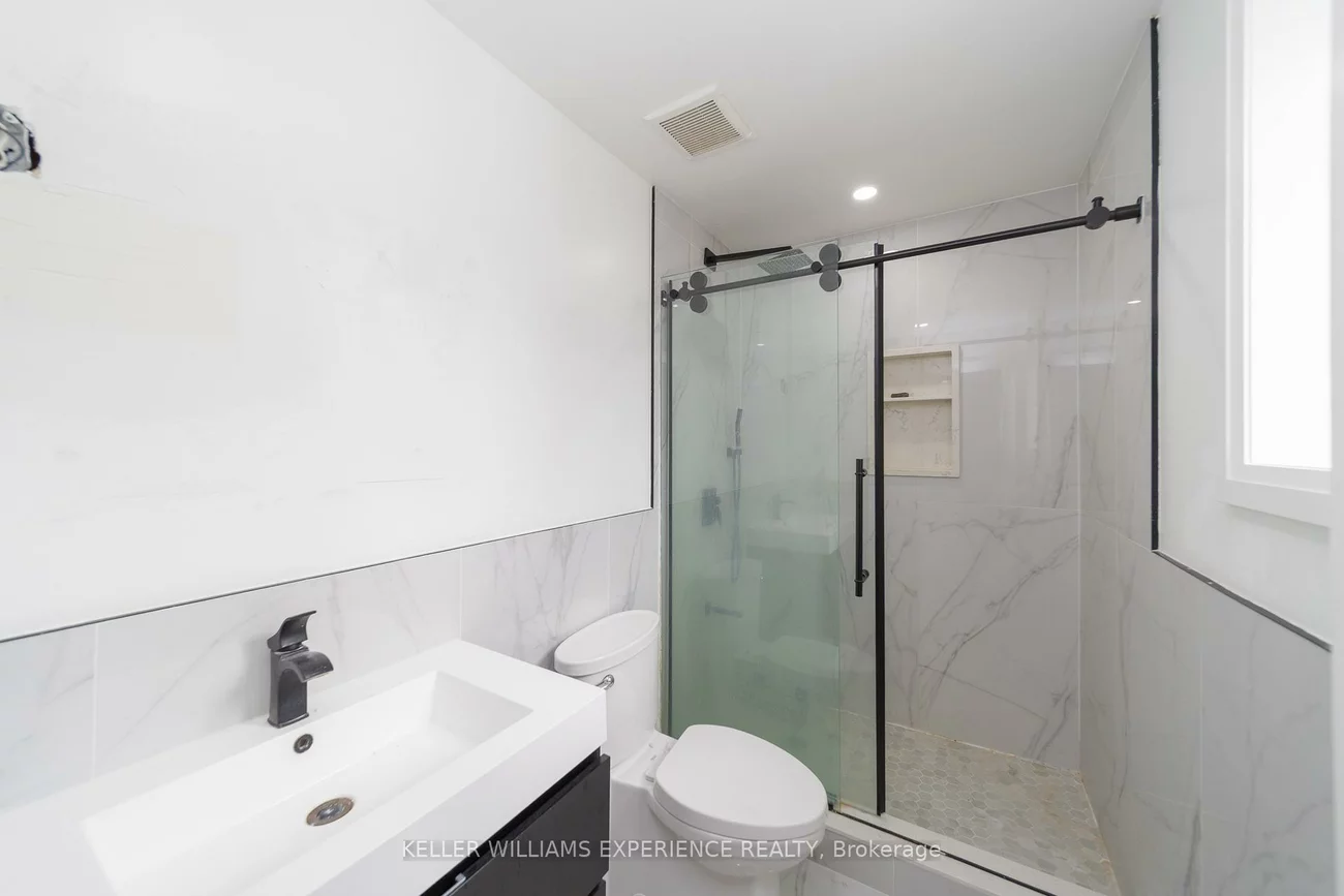 90, Sproule, Edgehill Drive, Barrie