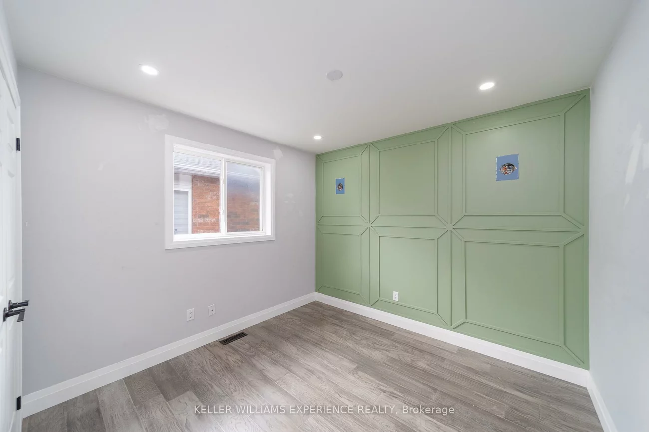 90, Sproule, Edgehill Drive, Barrie