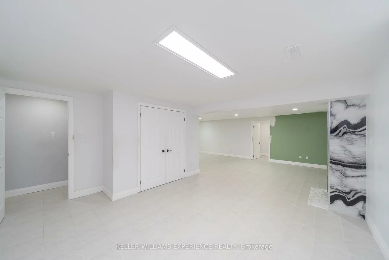 90, Sproule, Edgehill Drive, Barrie
