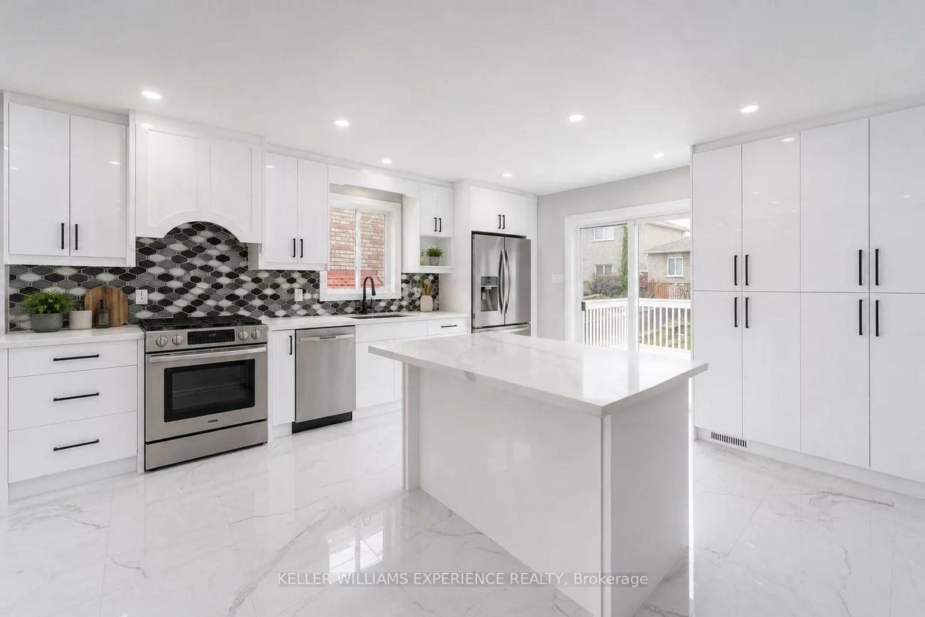 90, Sproule, Edgehill Drive, Barrie