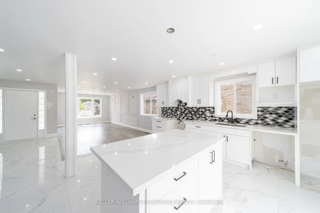 90, Sproule, Edgehill Drive, Barrie