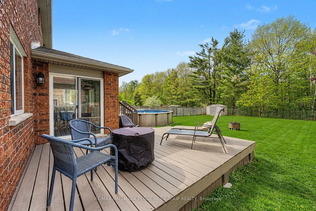 26, Kenwell, Holly, Barrie