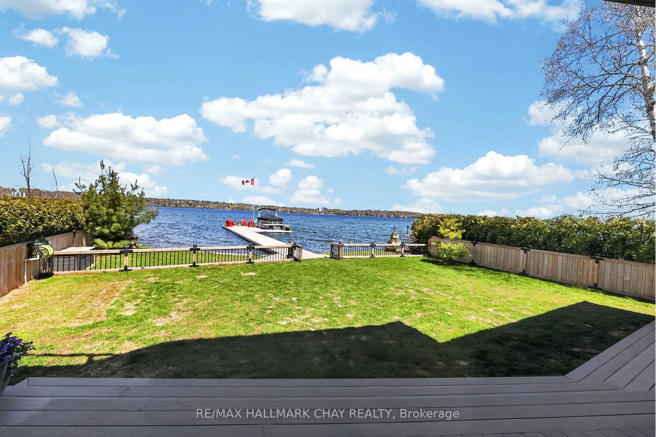 230, Kempview, South Shore, Barrie