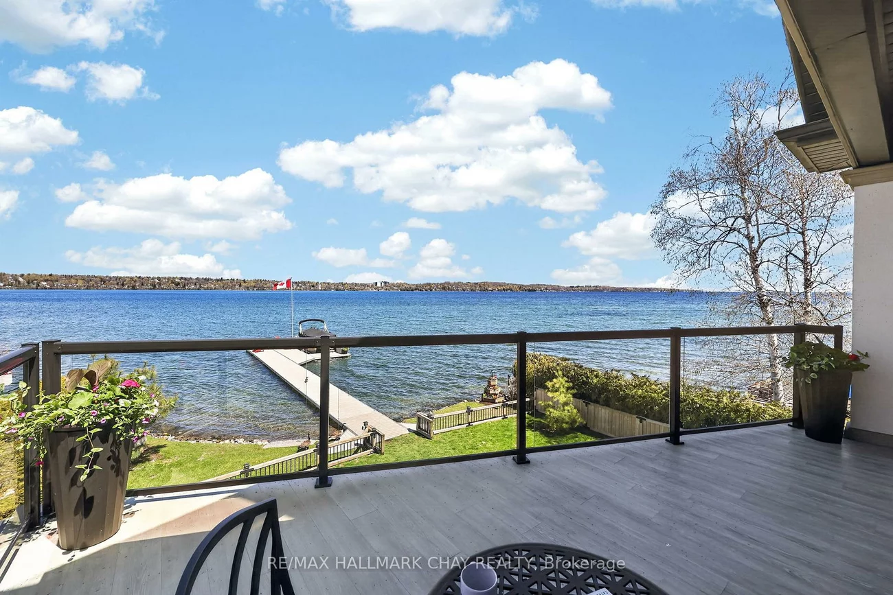 230, Kempview, South Shore, Barrie