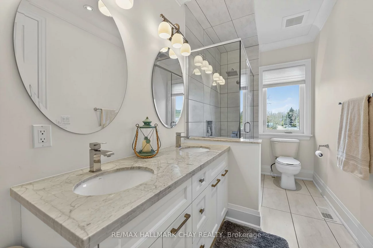 230, Kempview, South Shore, Barrie