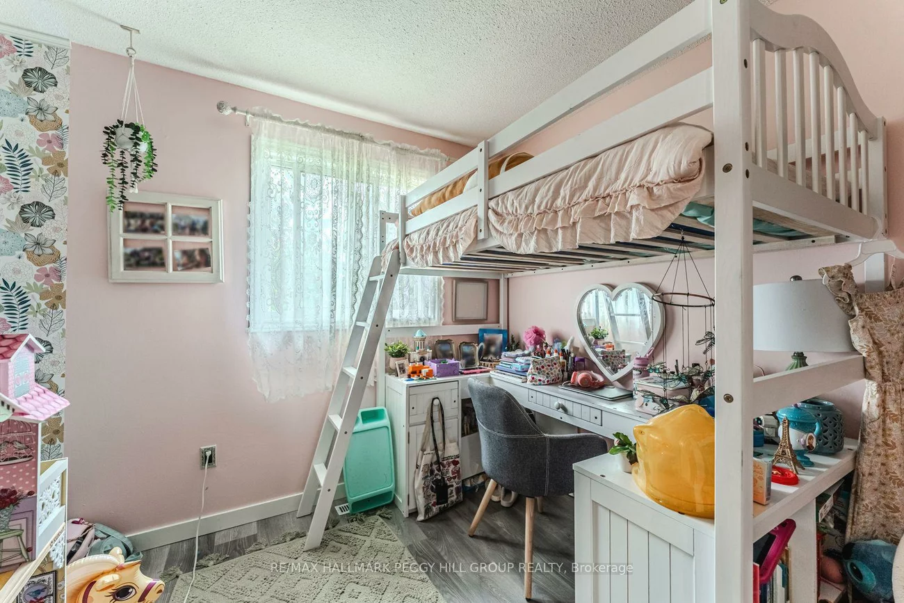 69, Fox, Letitia Heights, Barrie