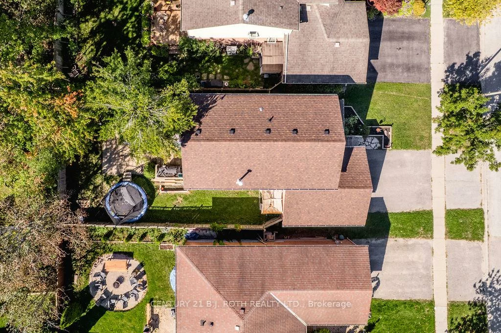 99, CARDINAL, Cundles East, Barrie