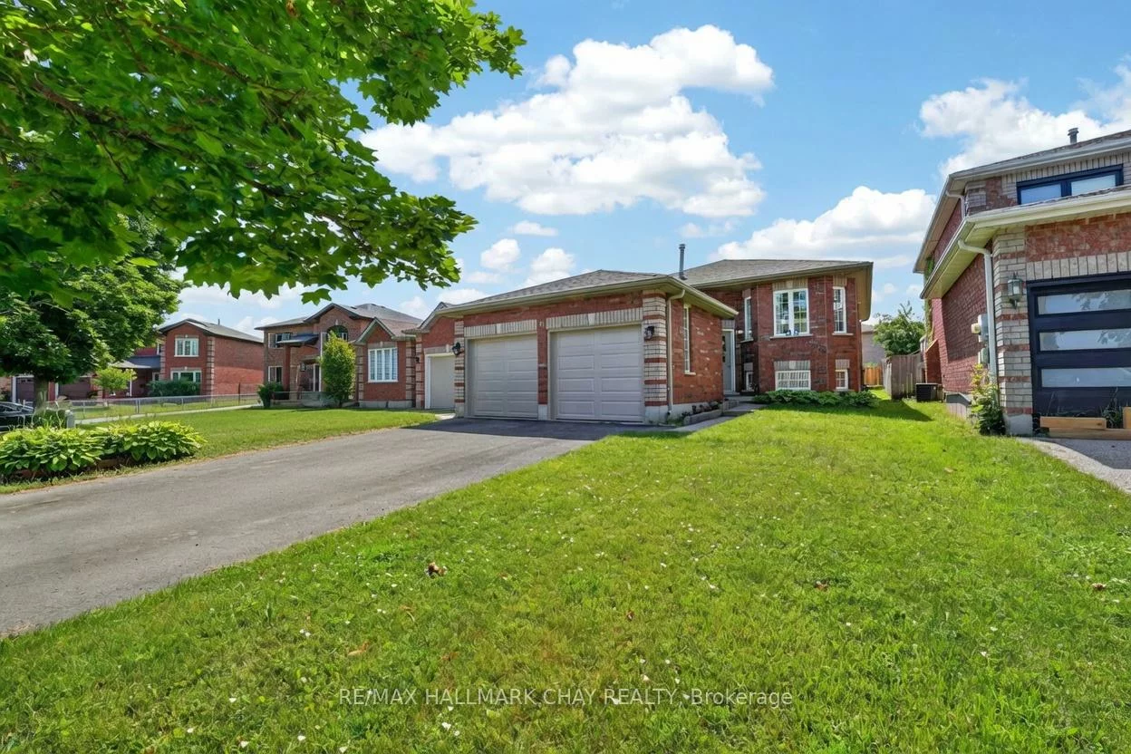 41, Hodgson, Northwest, Barrie