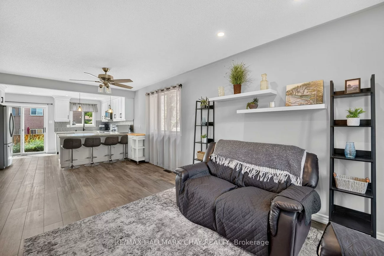 41, Hodgson, Northwest, Barrie