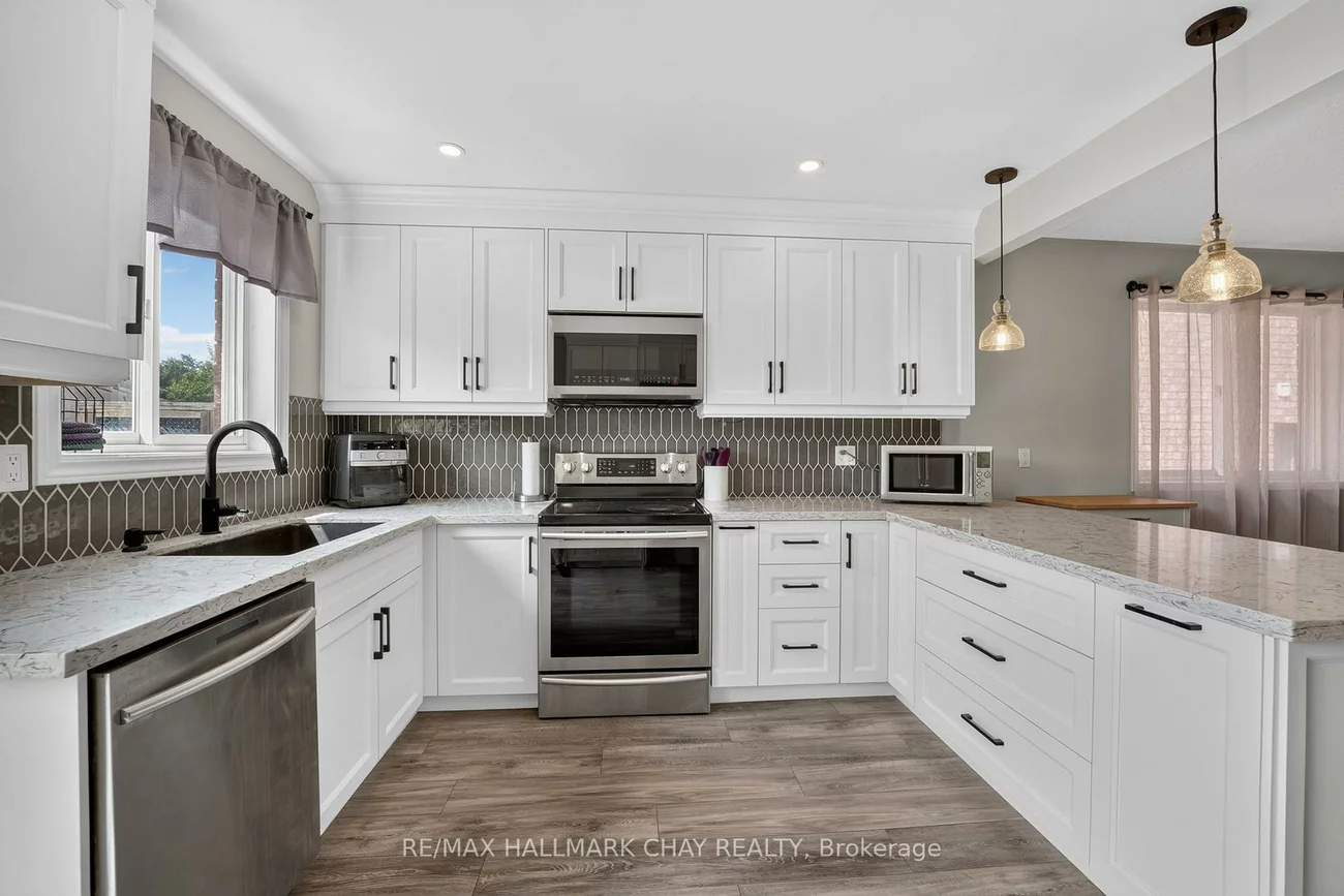41, Hodgson, Northwest, Barrie